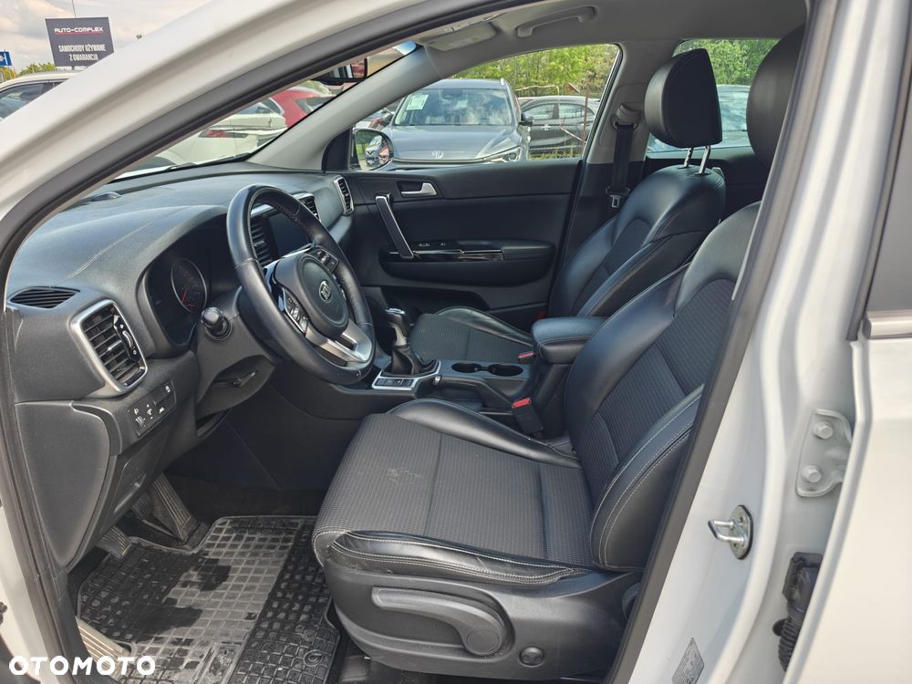 Kia Sportage 1.6 GDI L Business Line 2WD - 12