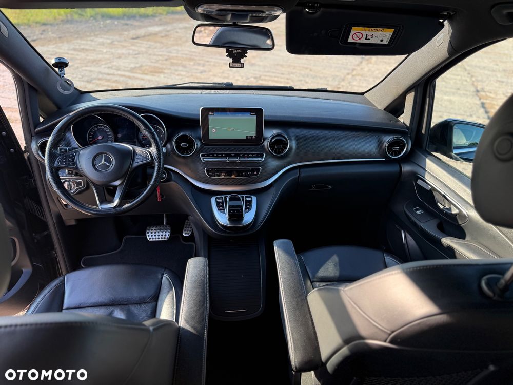 Mercedes-Benz Klasa V 300 d 4-Matic 9G-Tronic (długi) - 15