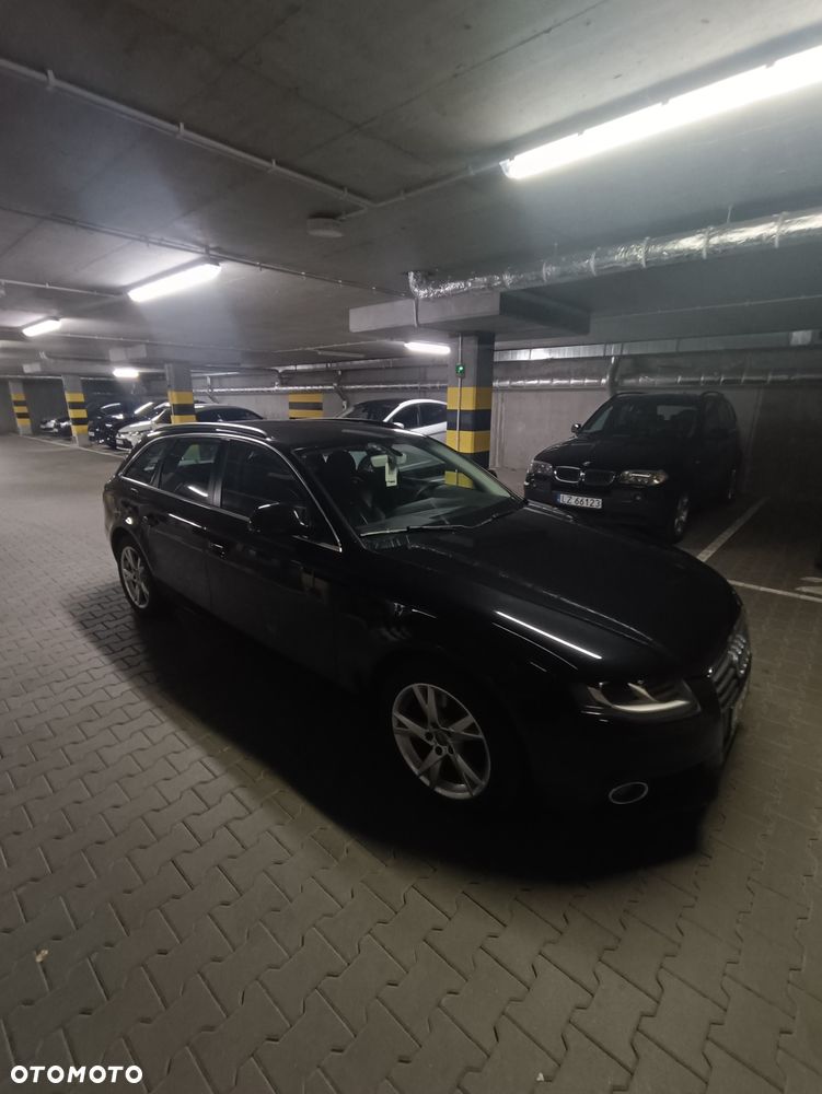 Audi A4 Avant 2009 photo 4