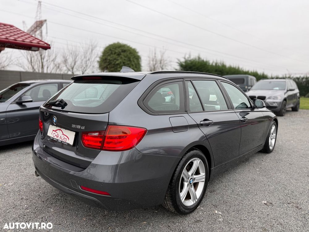BMW Seria 3 318d Touring - 20