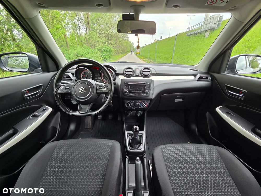 Suzuki Swift 1.2 Dualjet SHVS Premium - 12