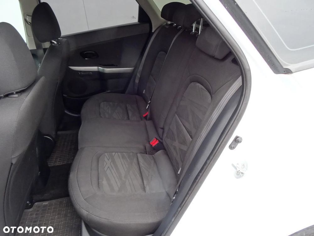 Kia Ceed 1.4 CRDi 90 Vision - 7