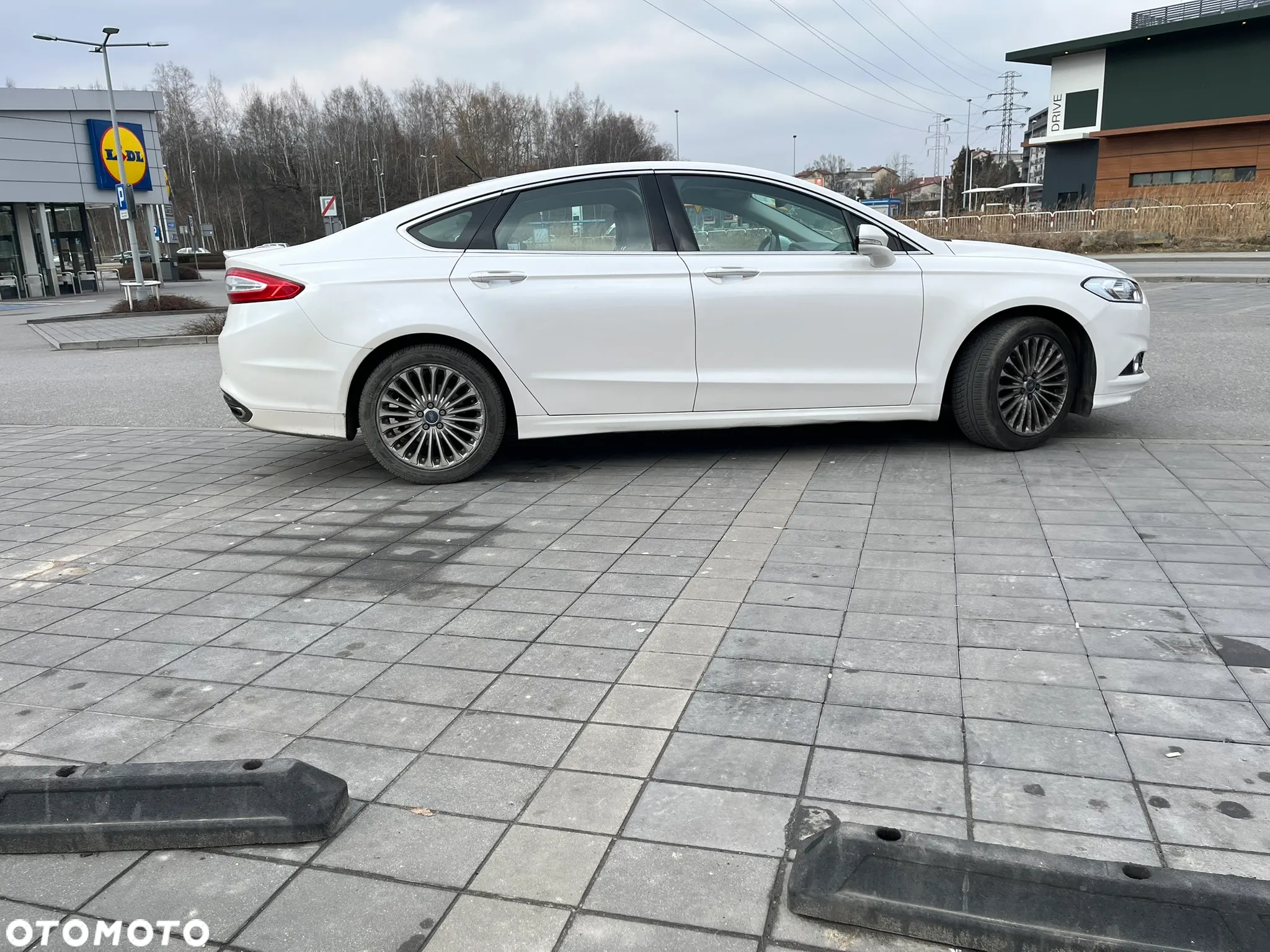 Ford Fusion 2.0 EcoBoost Titanium - 8