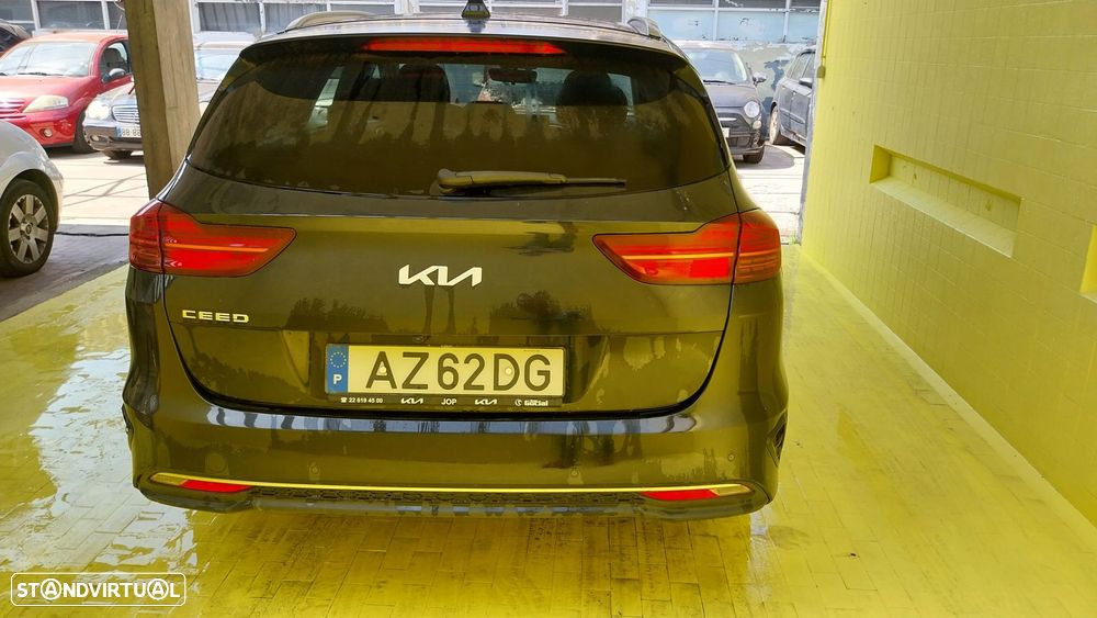 Kia Ceed SW 1.6 CRDi MHEV Dynamic - 19