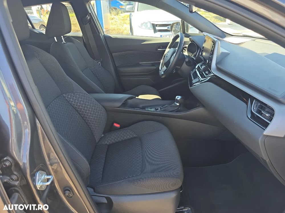 Toyota C-HR - 30