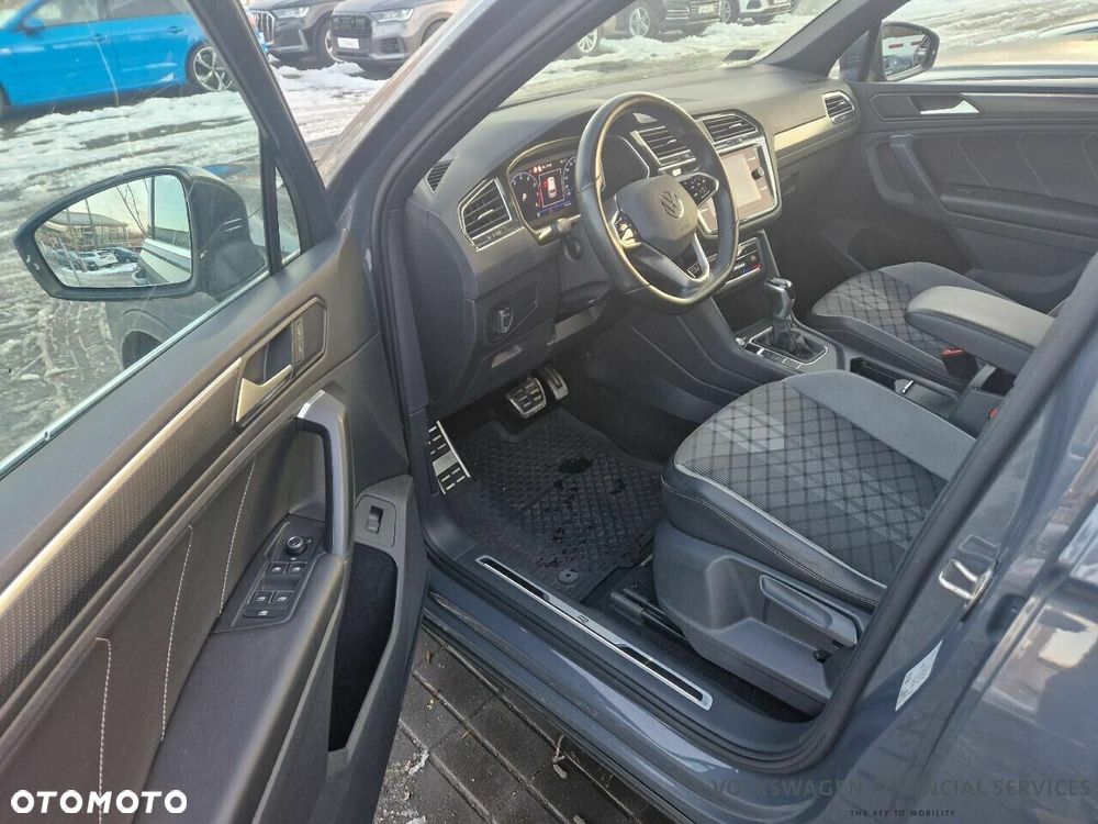 Volkswagen Tiguan - 22