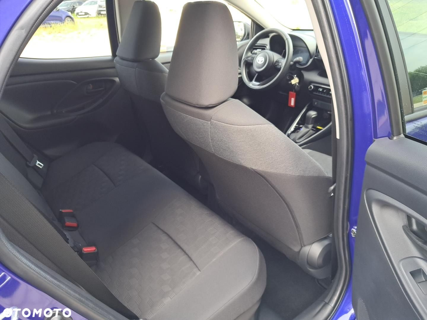 Toyota Yaris - 12