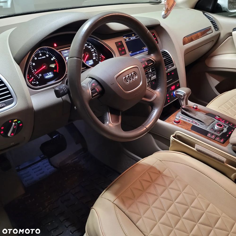 Audi Q7 3.0 TFSI Quattro Tiptronic - 10