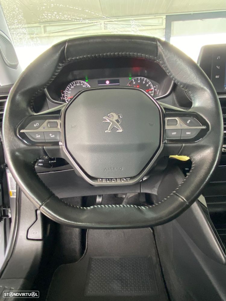 Peugeot 2008 PureTech 100 Active - 17