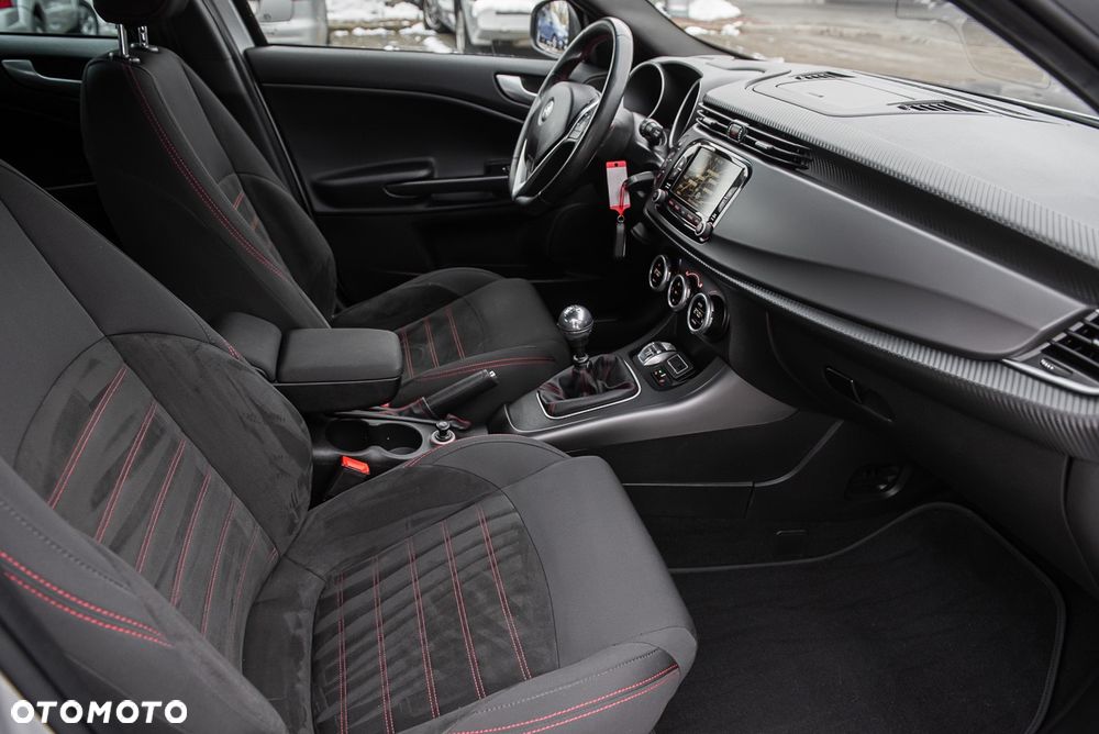 Alfa Romeo Giulietta 1.4 TB 16V Veloce - 17