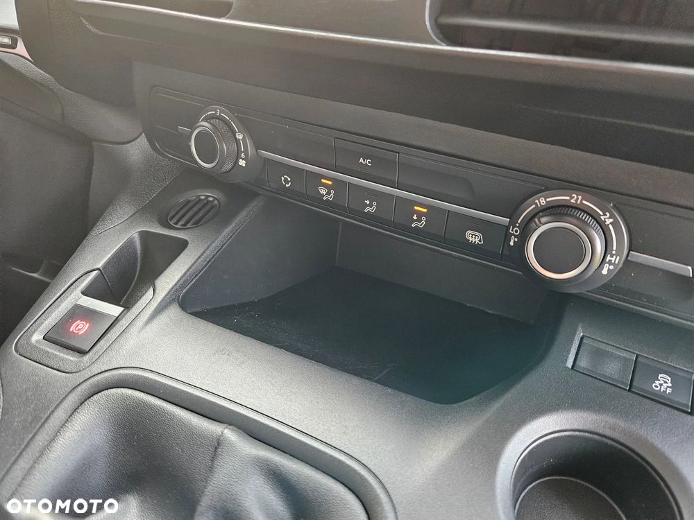 Toyota ProAce City 1.5D-4D 102KM - 13