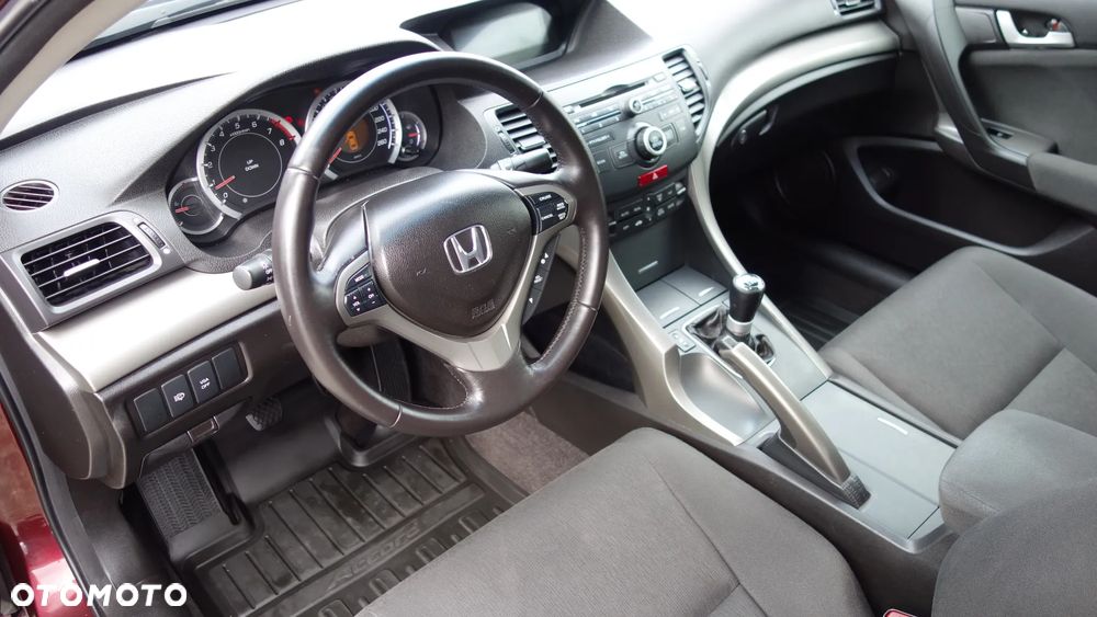 Honda Accord 2.0 Elegance - 12