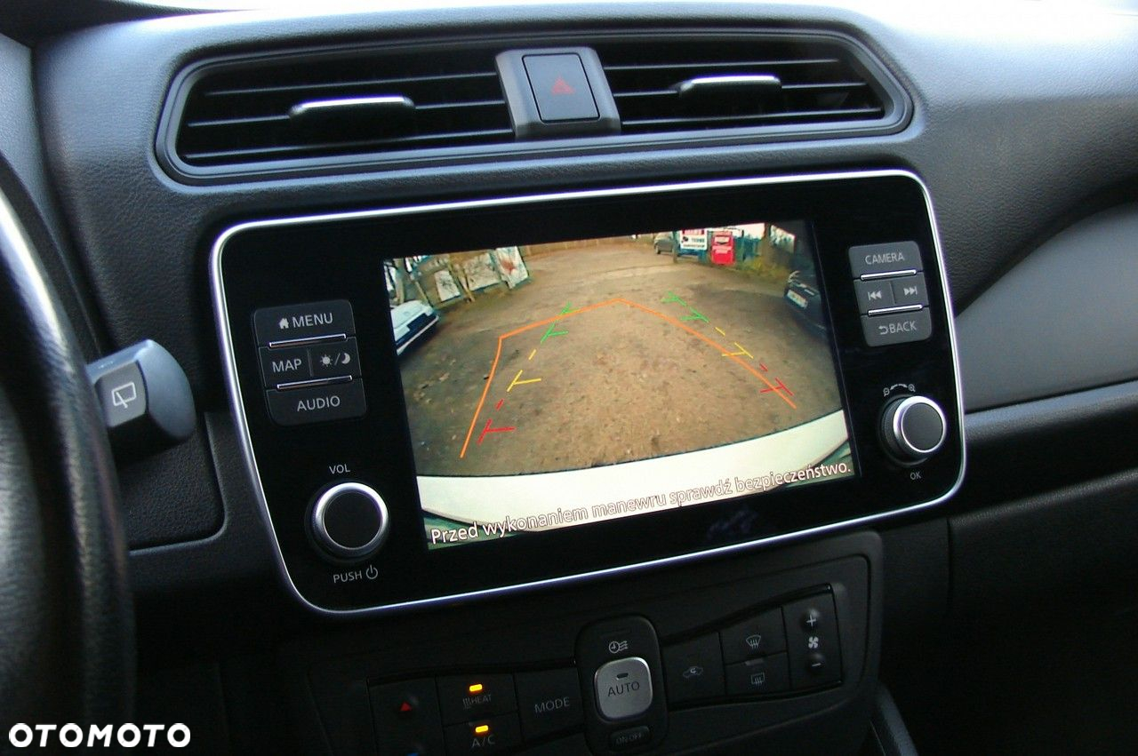 Nissan Leaf - 27