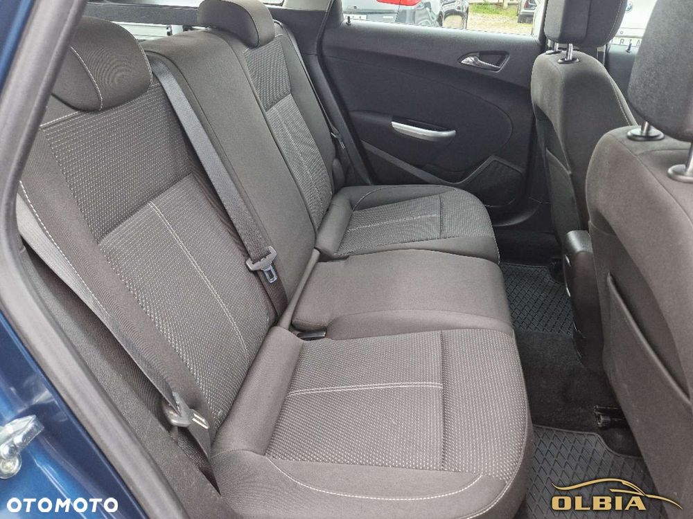 Opel Astra - 19