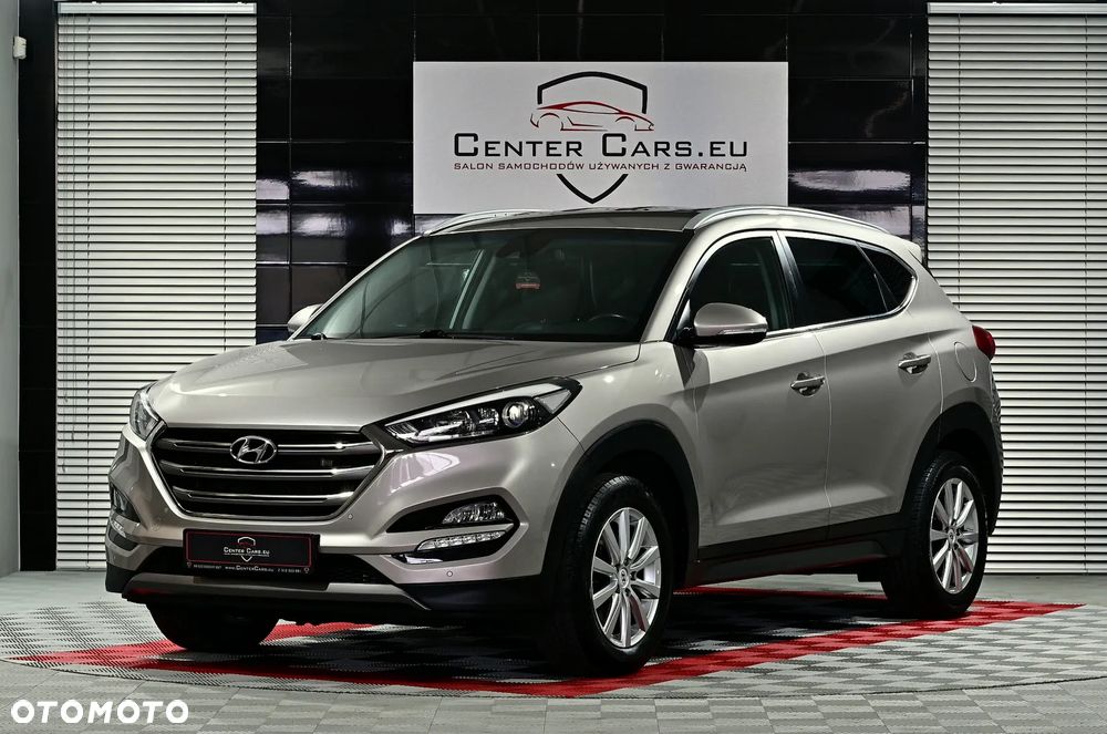 Hyundai Tucson 1.7 CRDI BlueDrive Style 2WD - 2