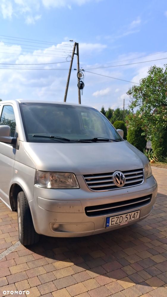 Volkswagen Transporter T5 - 2
