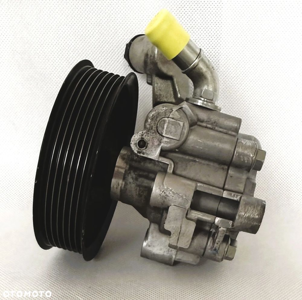 POMPA WSPOMAGANIA TOYOTA LAND CRUISER PRADO 150 J150 2.8 D - 6