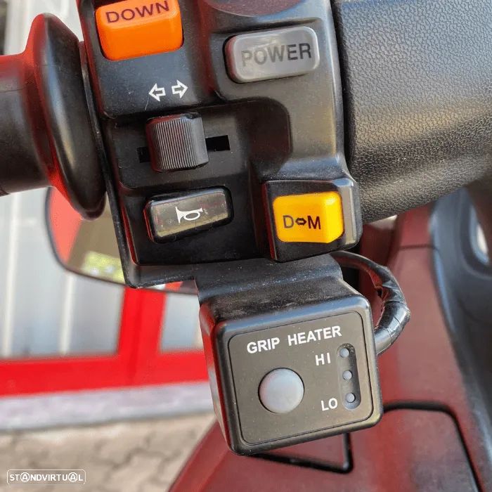 Suzuki Burgman 650 - 12