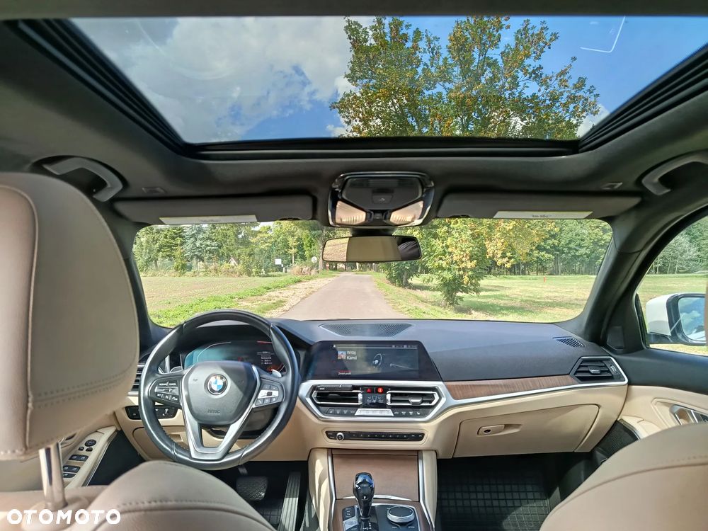 BMW Seria 3 330i Sport Line - 15