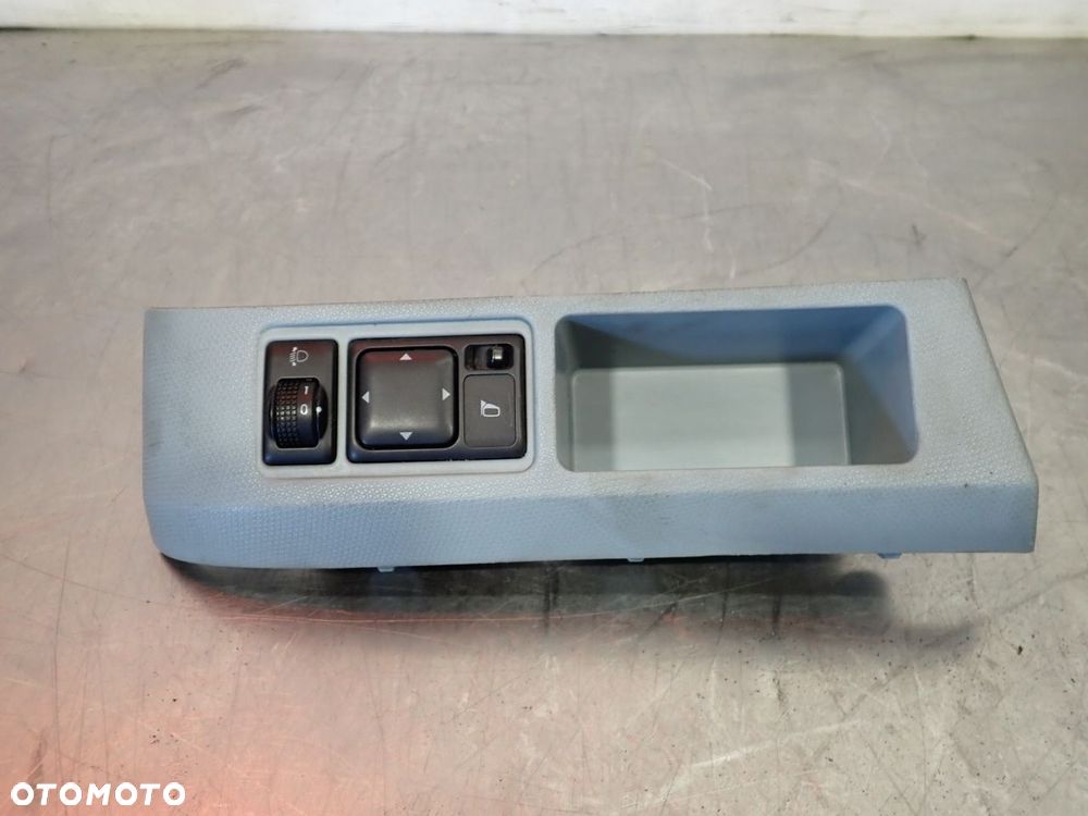 PANEL STEROWANIA LUSTEREK NISSAN MICRA K12 C+C - 1
