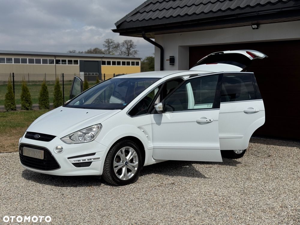 Ford S-Max 2.0 TDCi DPF Titanium X - 13