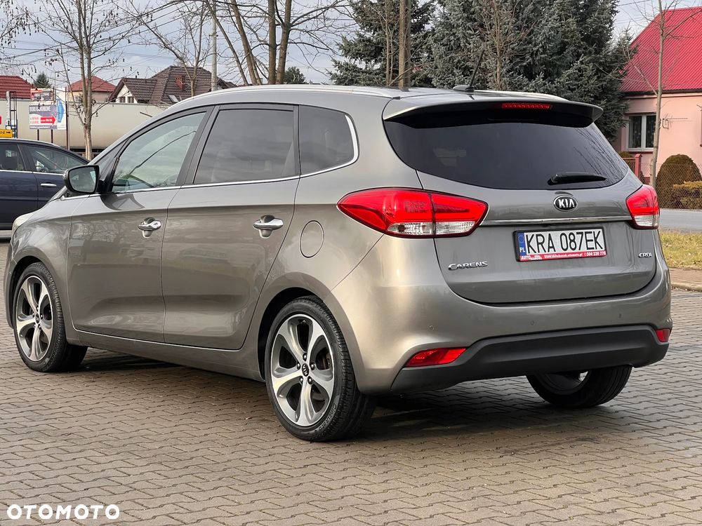Kia Carens 1.7 CRDi Spirit - 5