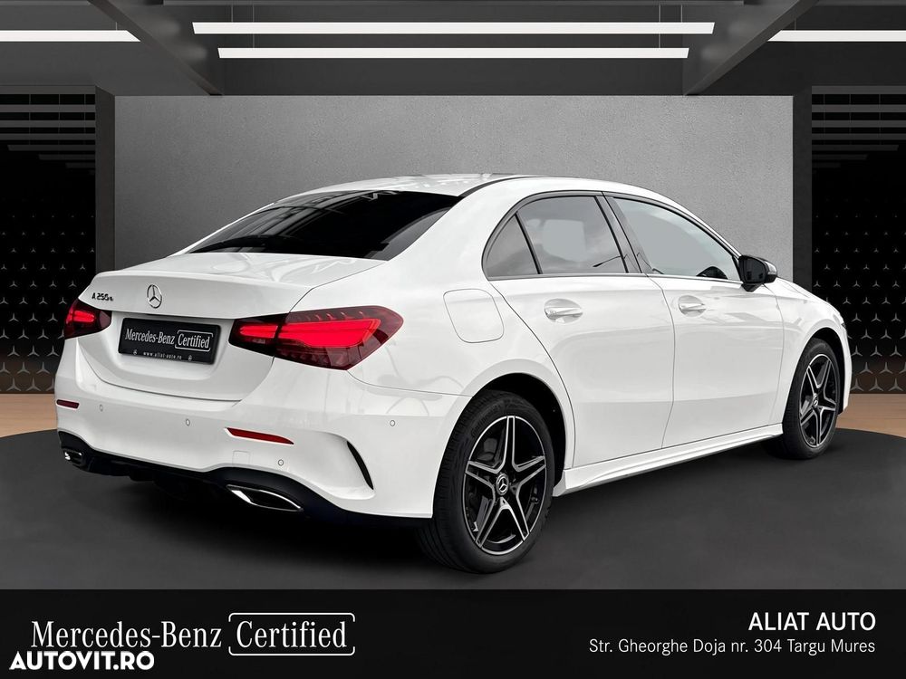 Mercedes-Benz A 250 e Sedan Aut. - 7