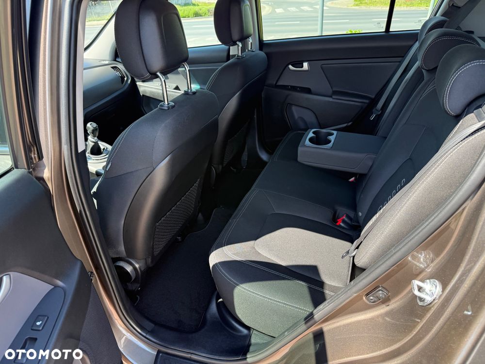 Kia Sportage 1.6 GDI Business Line L 2WD - 14