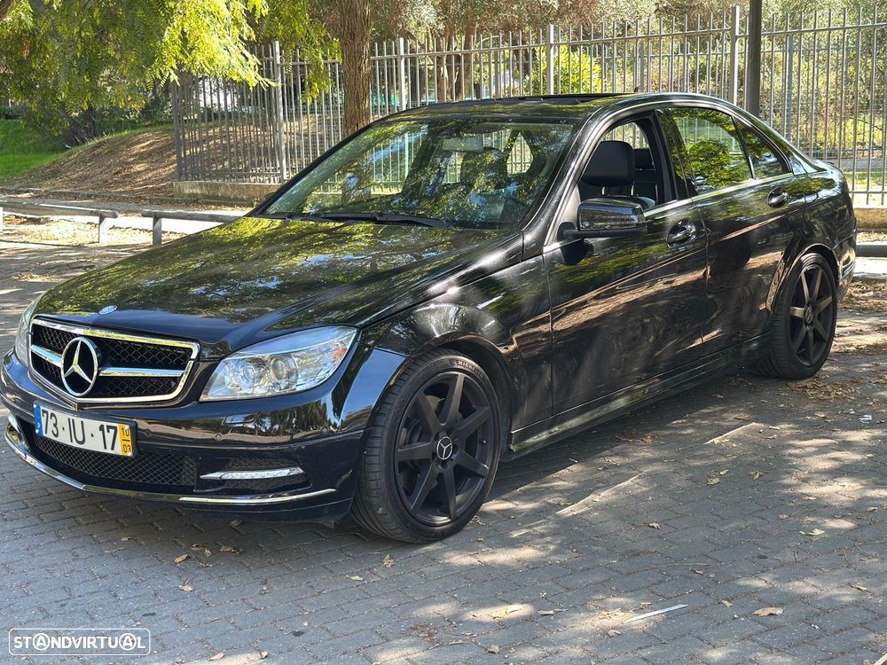 Mercedes-Benz C 350 - 13