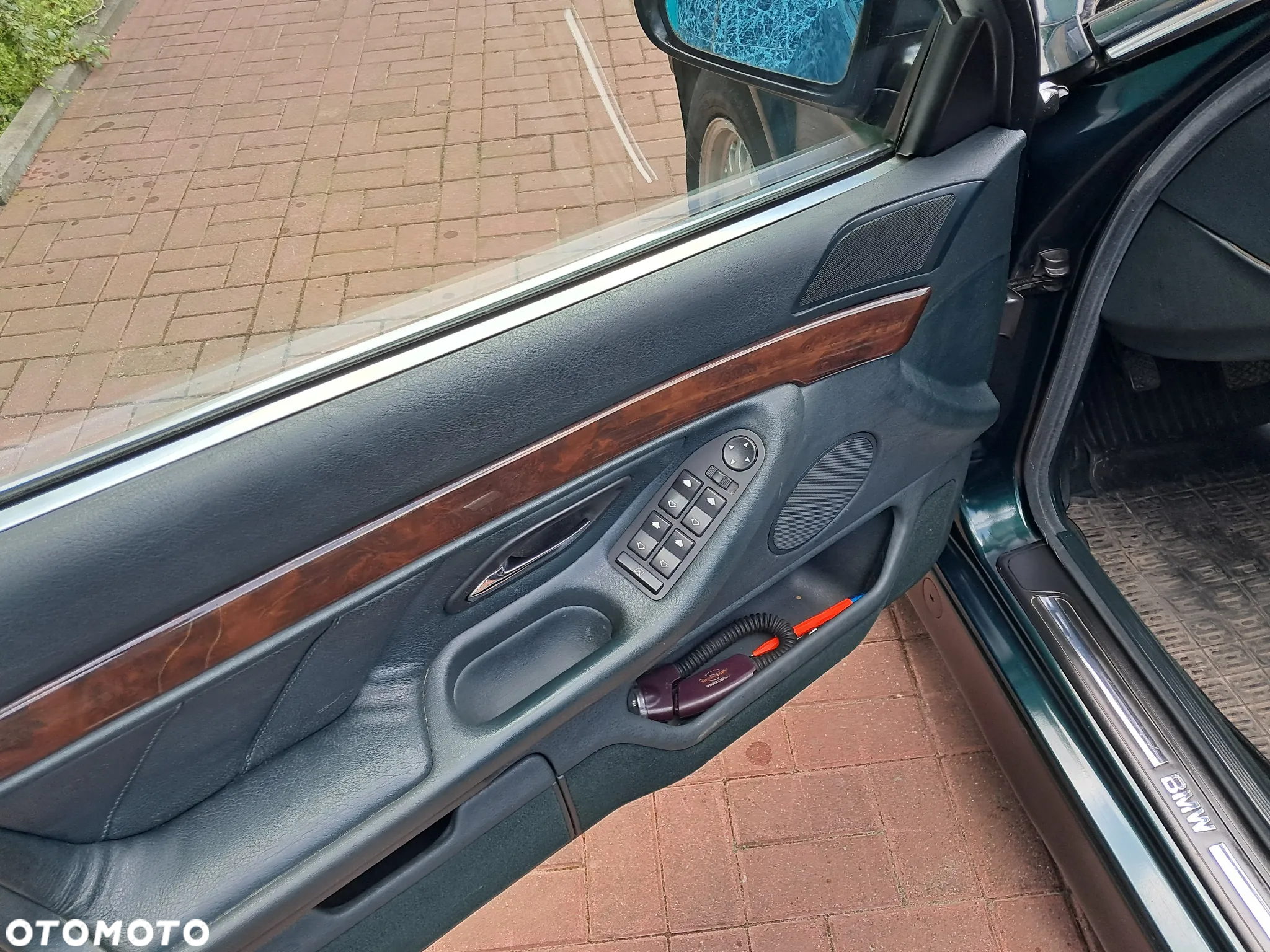 BMW Seria 7 735i - 6