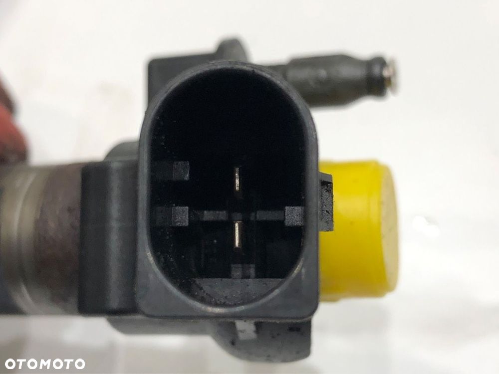 WTRYSKIWACZE KOMPLET - 1390.00 PLN - AUDI A4 B8 Avant (8K5) 2007 - 2015 2.0 TDI 105 kW [143 KM] olej - 4