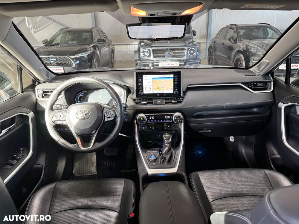 Toyota RAV4 2.5 VVT-iE 4x4 Luxury Premium - 18