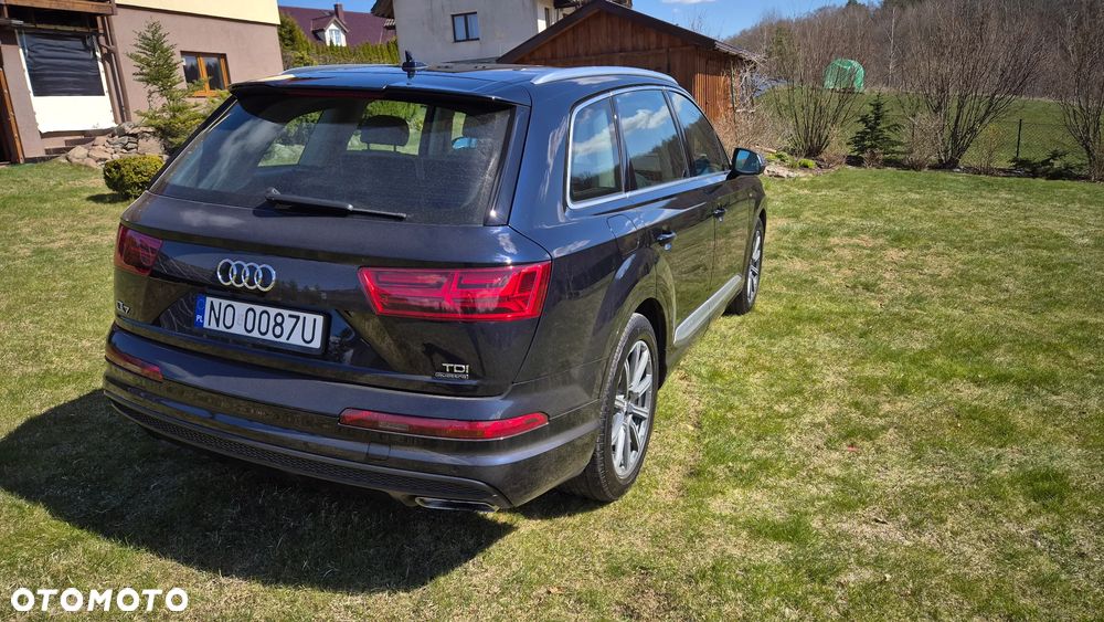Audi Q7 - 8