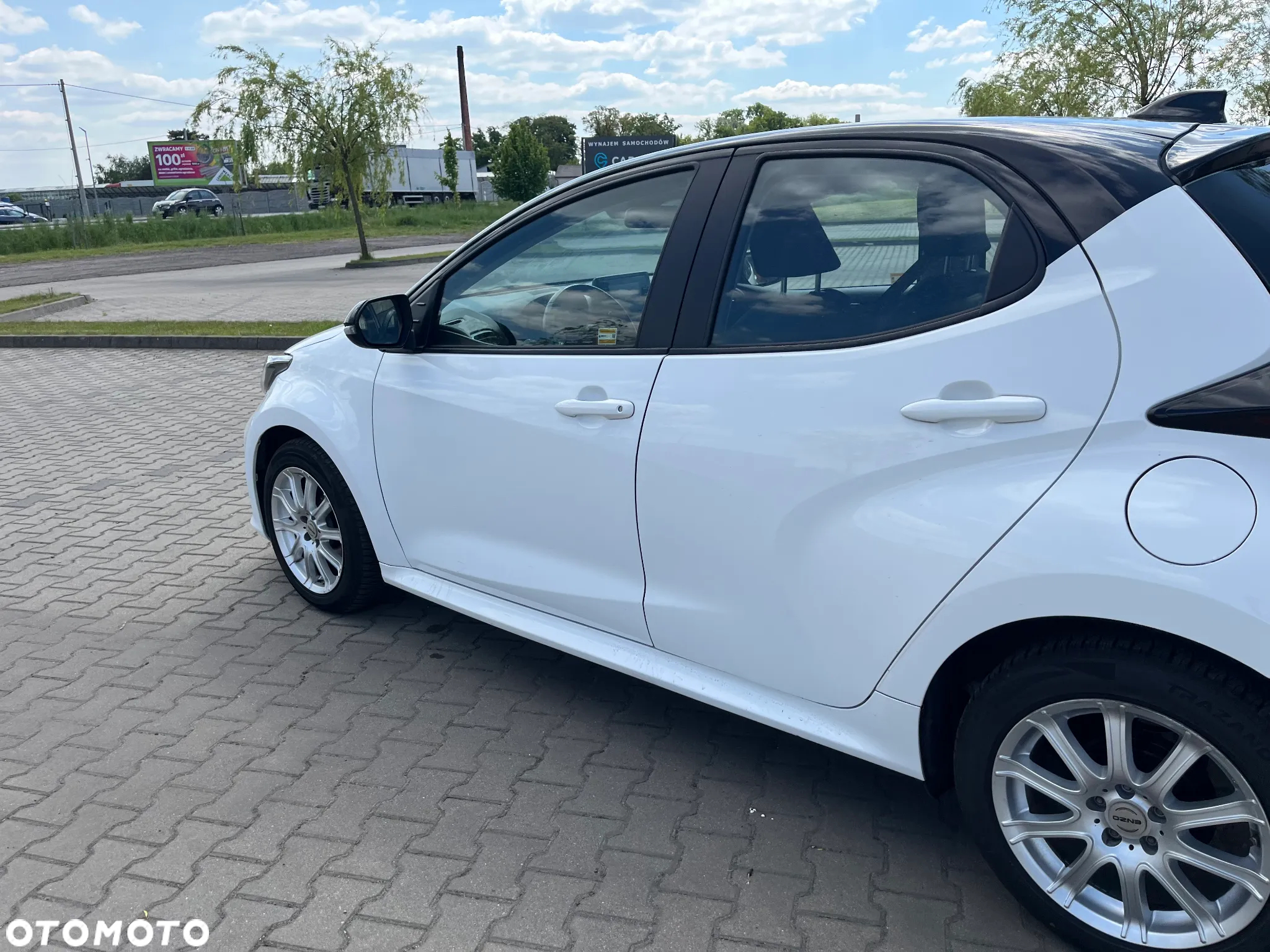 Toyota Yaris - 6