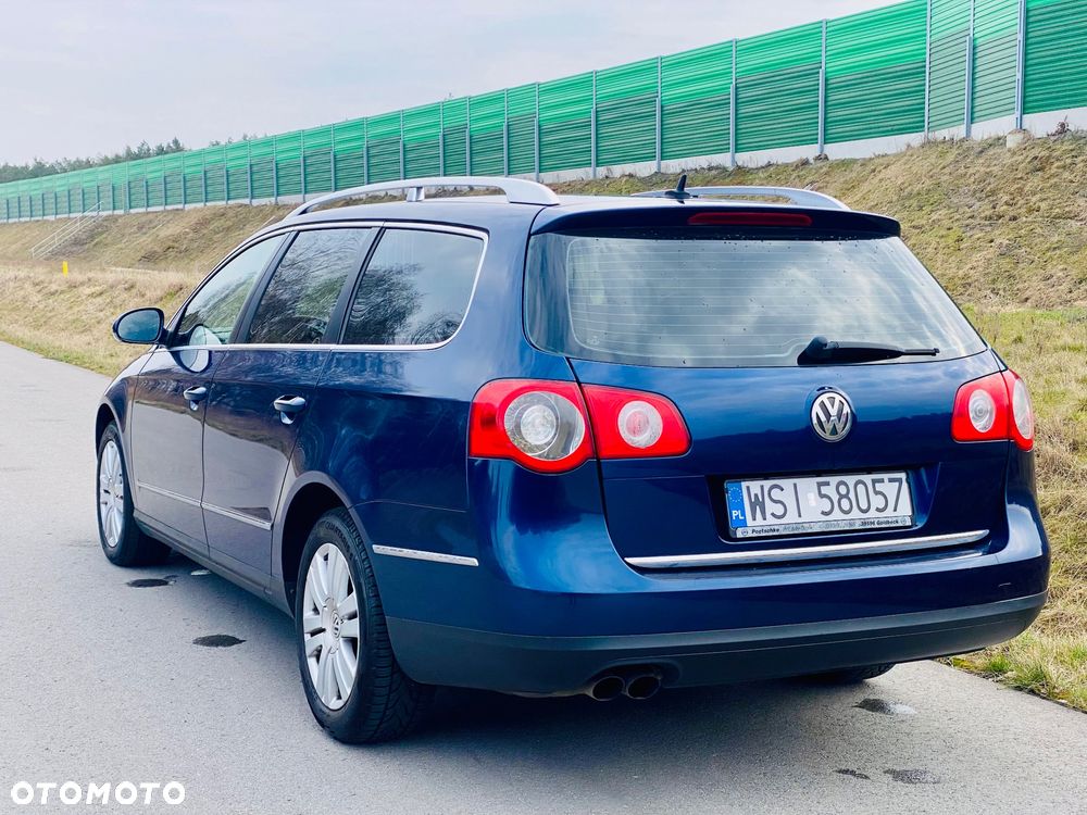 Volkswagen Passat 2.0 TDI Highline - 20