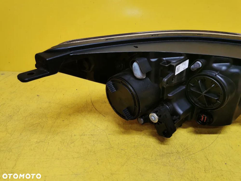 KIA SOUL II LAMPA LEWA PRZOD CZARNA 92101-B2 - 6