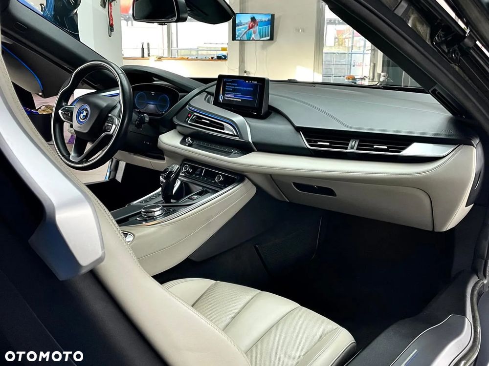 BMW i8 Standard - 9