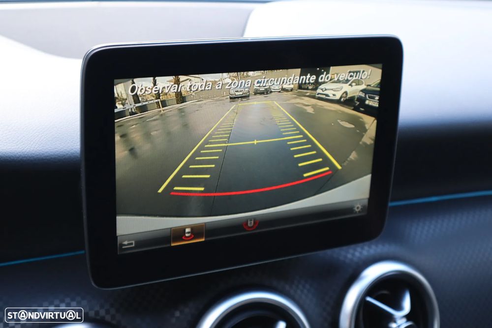 Mercedes-Benz A 200 d 7G-DCT Urban - 17