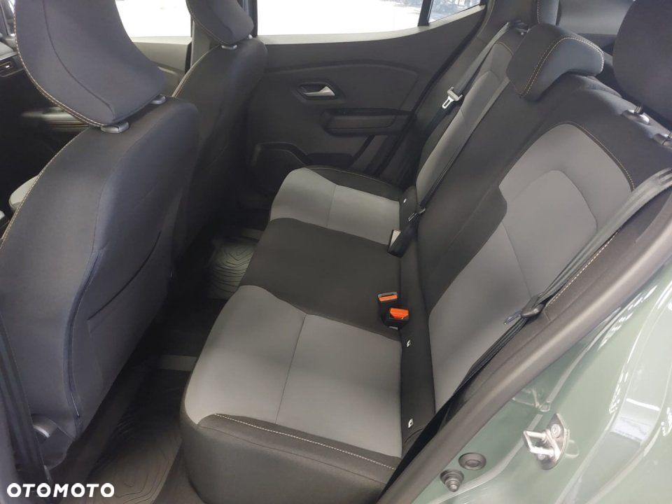 Dacia Sandero - 12