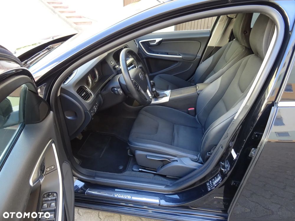 Volvo V60 D3 - 6