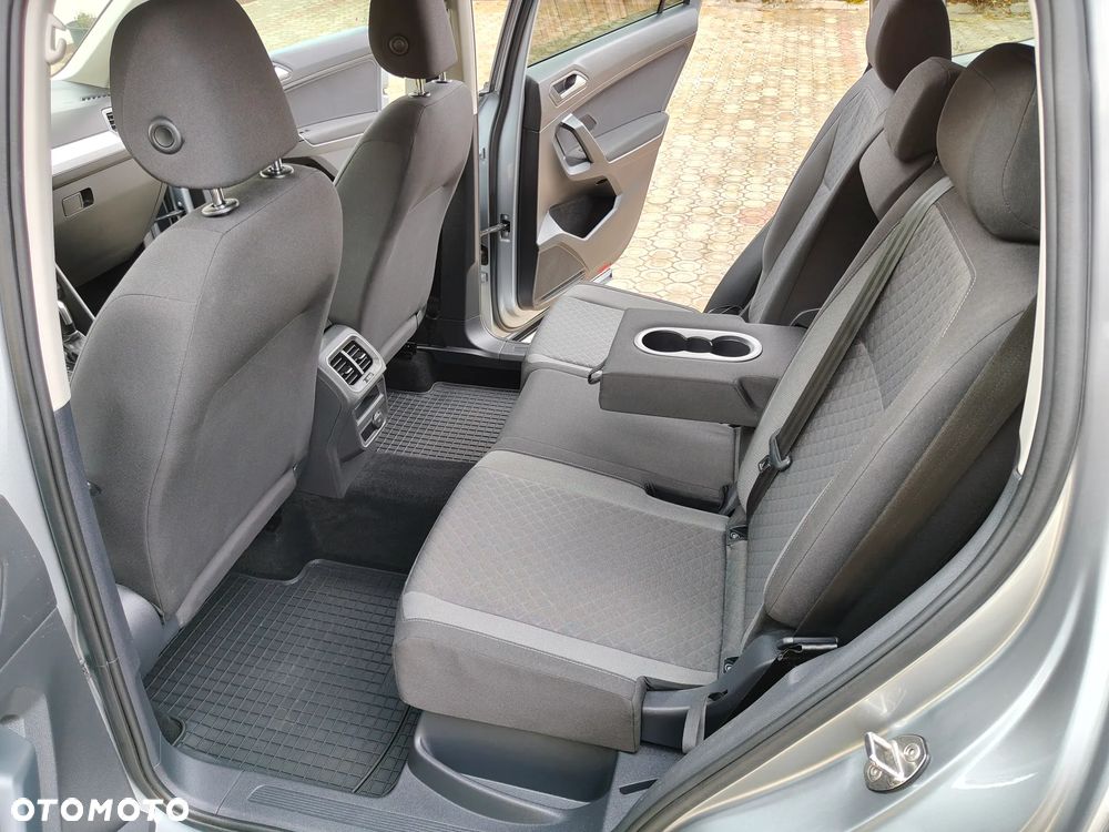 Volkswagen Tiguan Allspace - 22