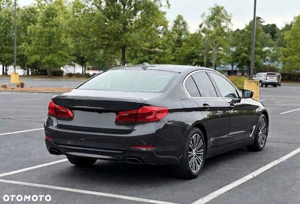 BMW Seria 5 520d Luxury Line - 8