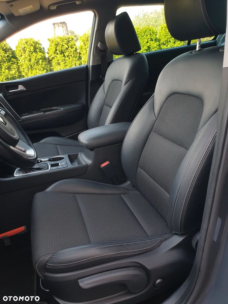 Kia Sportage 1.6 T-GDI Black Edition 2WD DCT - 22