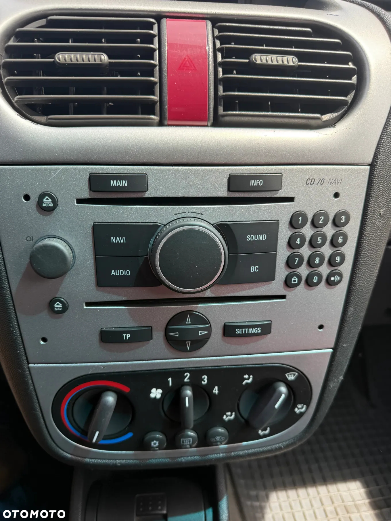 Opel Combo - 21