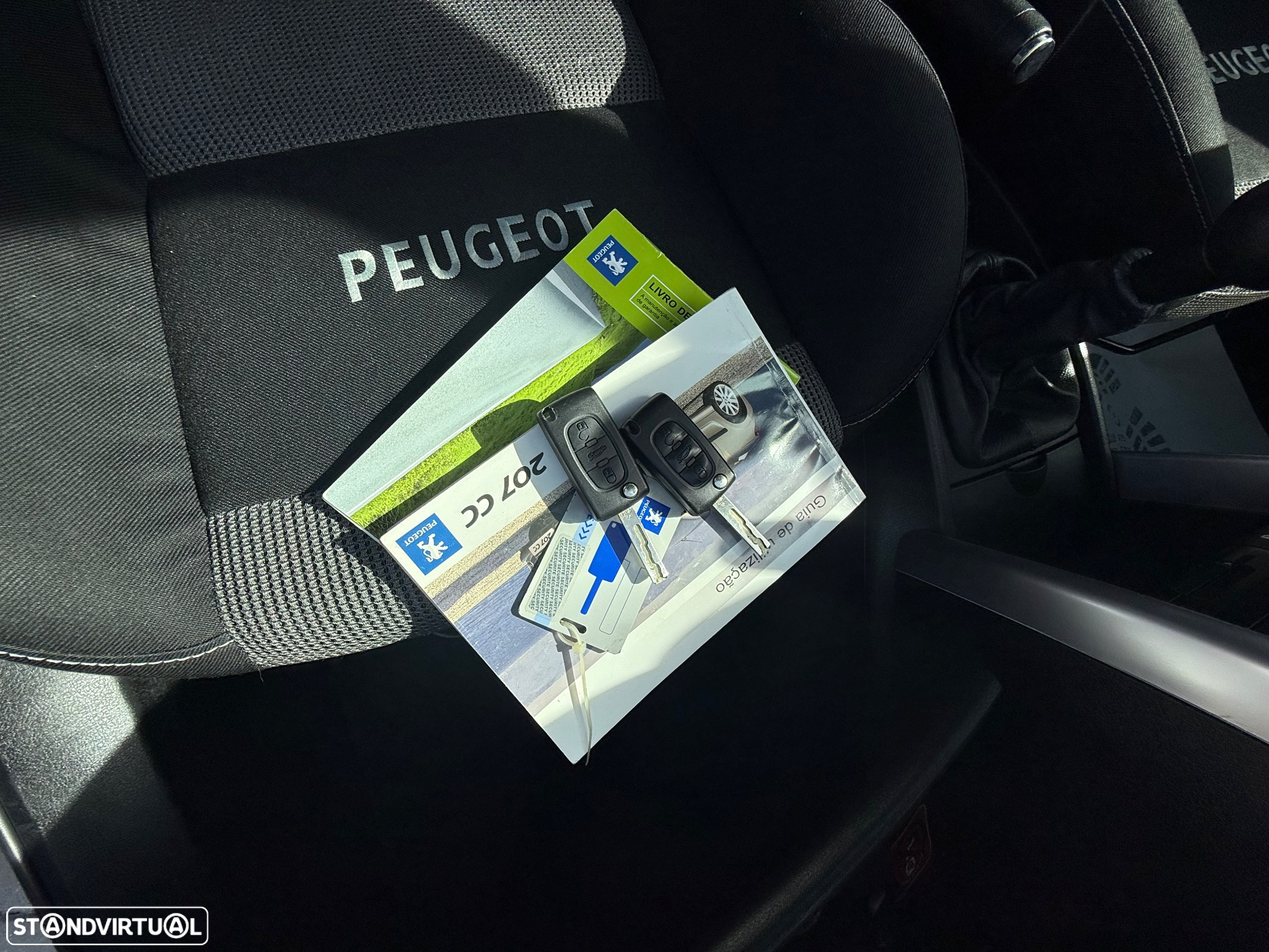 Peugeot 207 CC 1.6 16V - 19