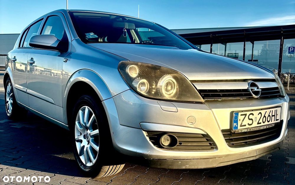 Opel Astra 1.6 Enjoy - 2