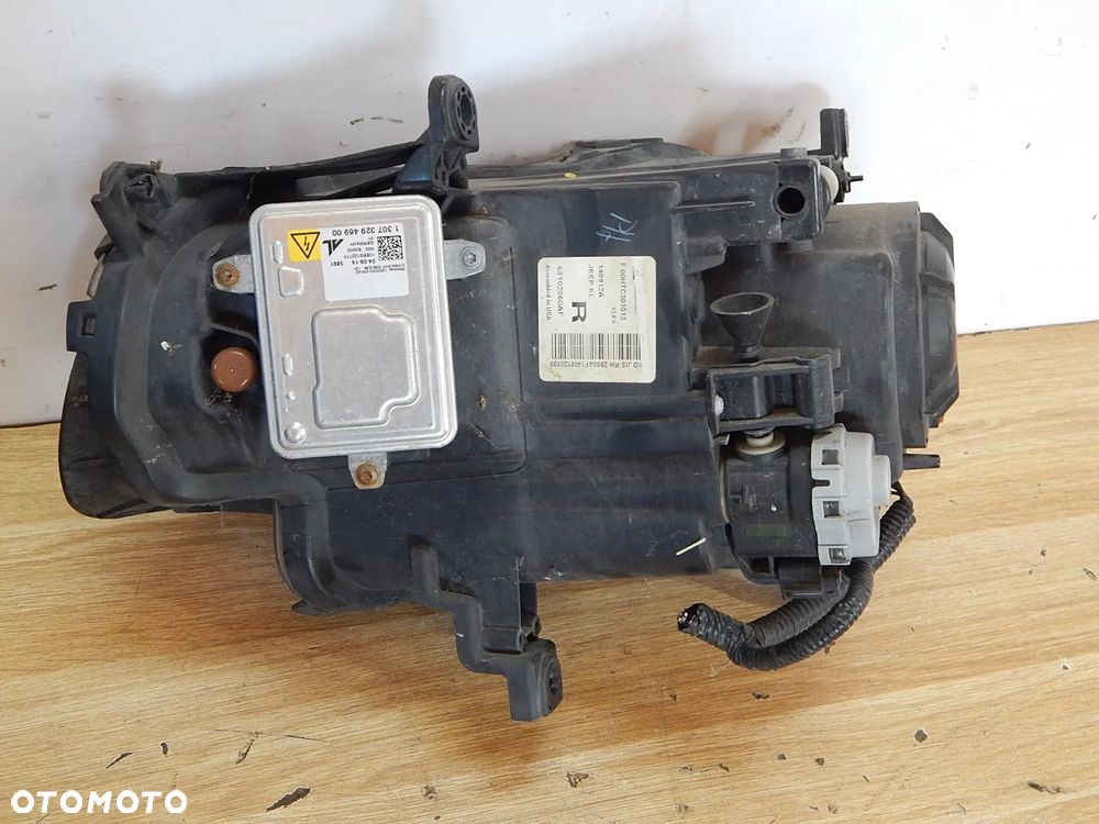 Lampa lewy przód przednia xenon Jeep Cherokee KL  V 13-18 Łuków części - 6
