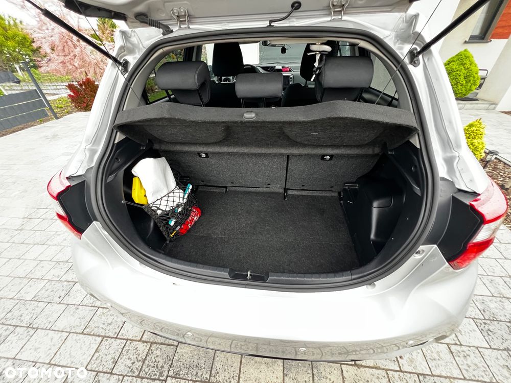 Toyota Yaris 1.5 Premium - 5