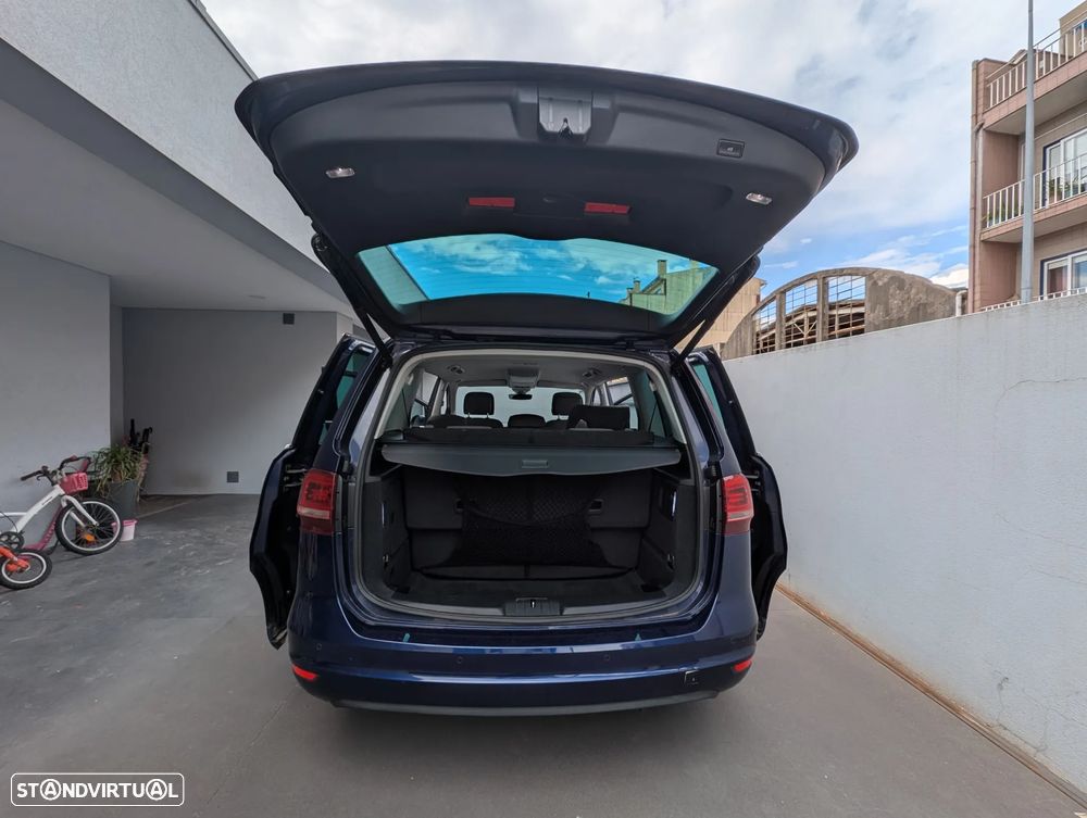 VW Sharan 2.0 TDI Confortline - 15