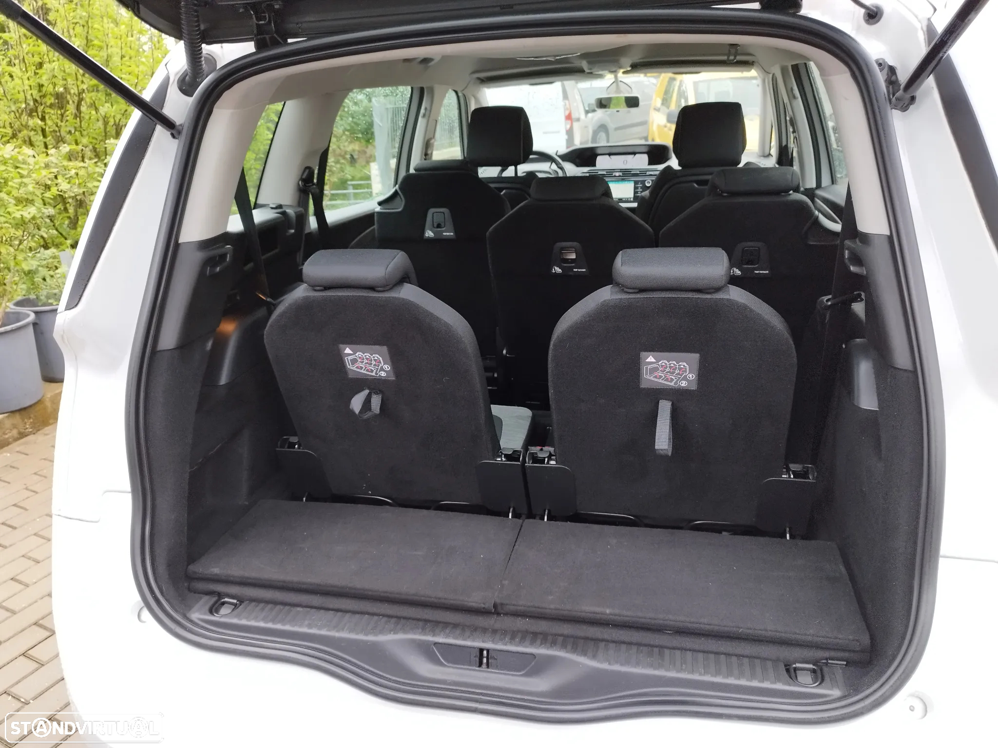 Citroën Grand C4 Spacetourer 1.6 BlueHDi Feel Business EAT6 - 13